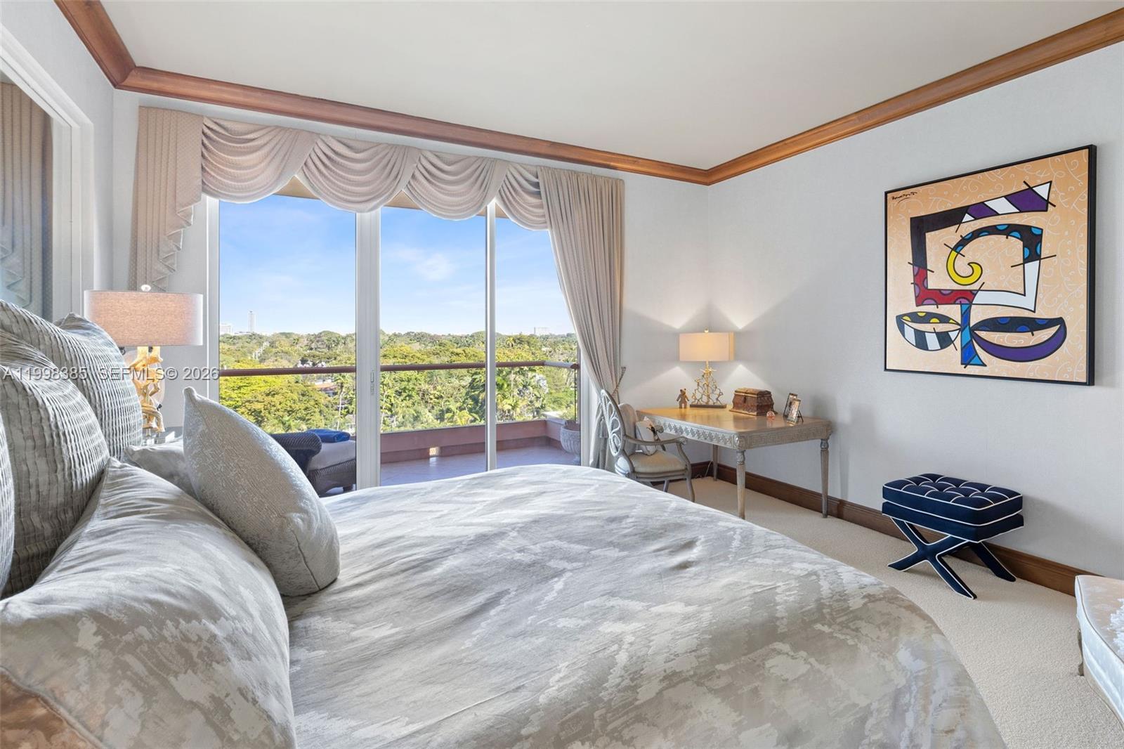 10 Edgewater Dr #7G, Coral Gables FL 33133