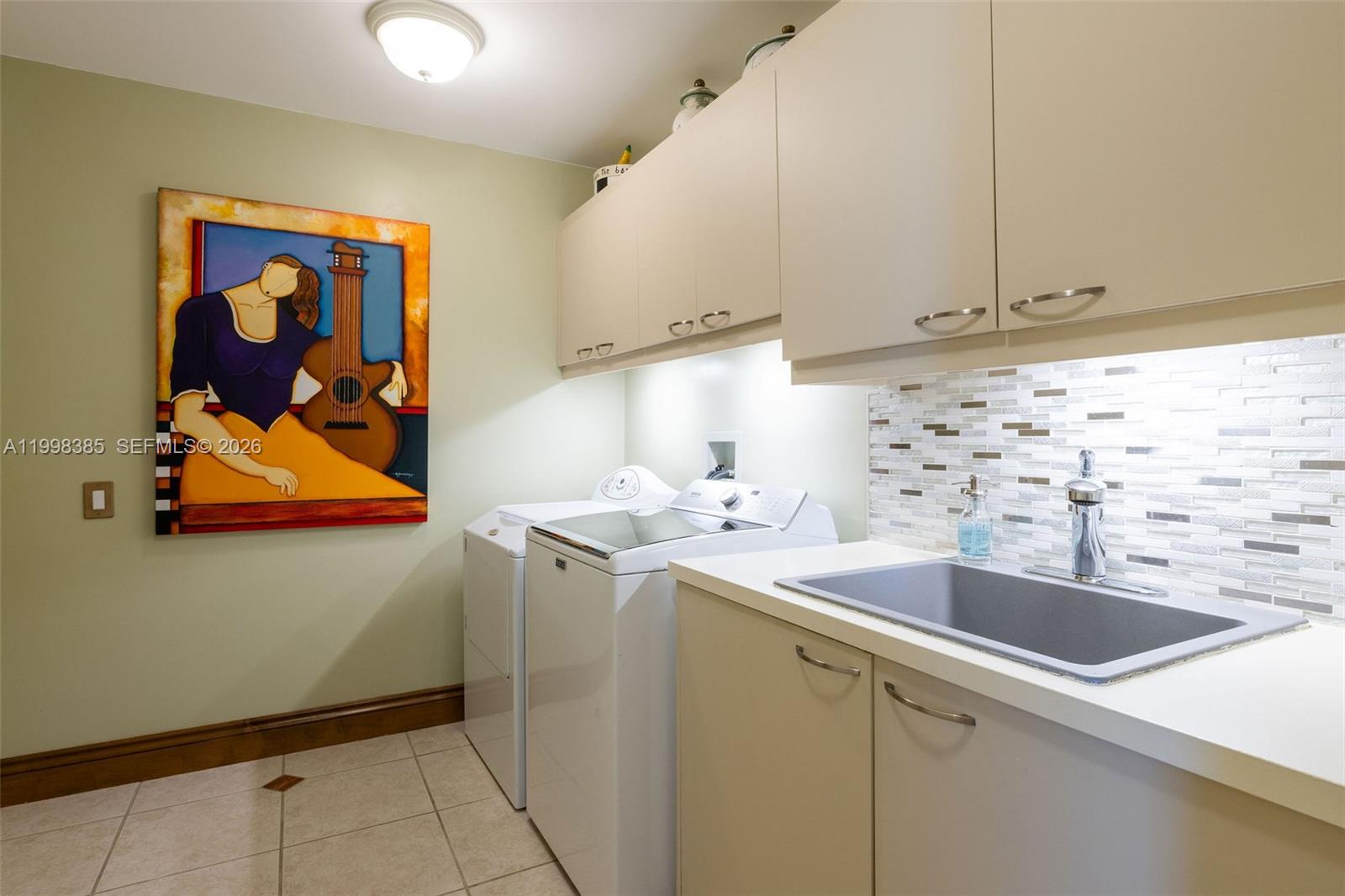 10 Edgewater Dr #7G, Coral Gables FL 33133