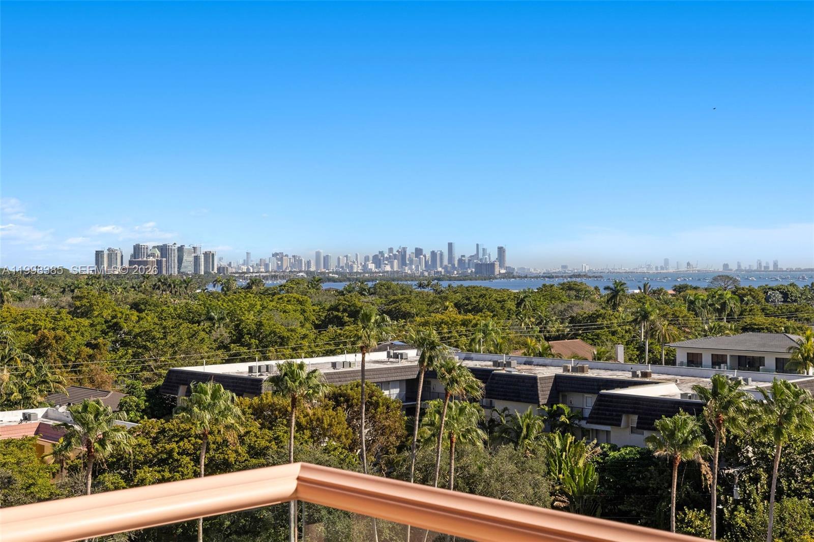 10 Edgewater Dr #7G, Coral Gables FL 33133