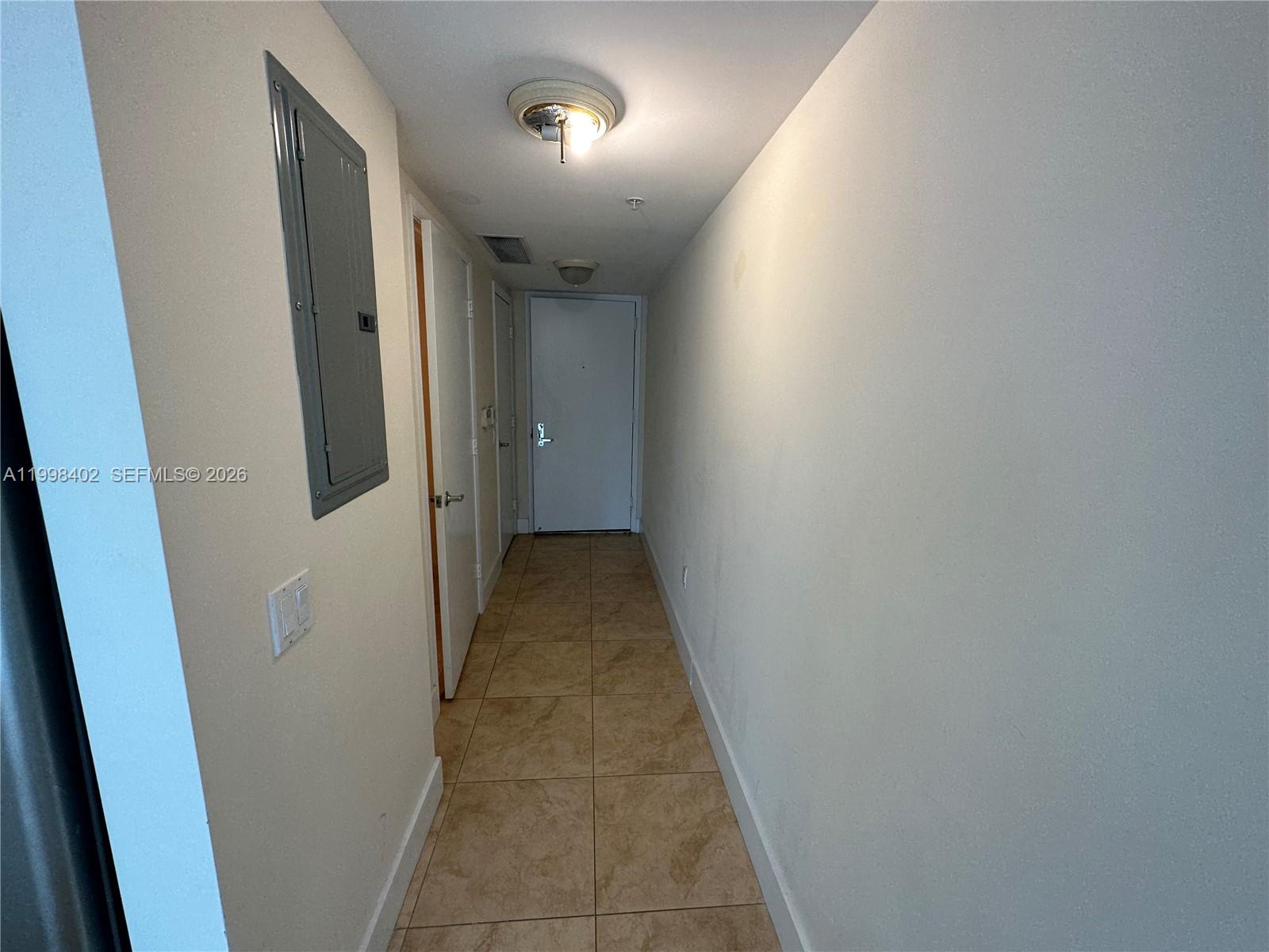 41 SE 5th St #1714, Miami FL 33131