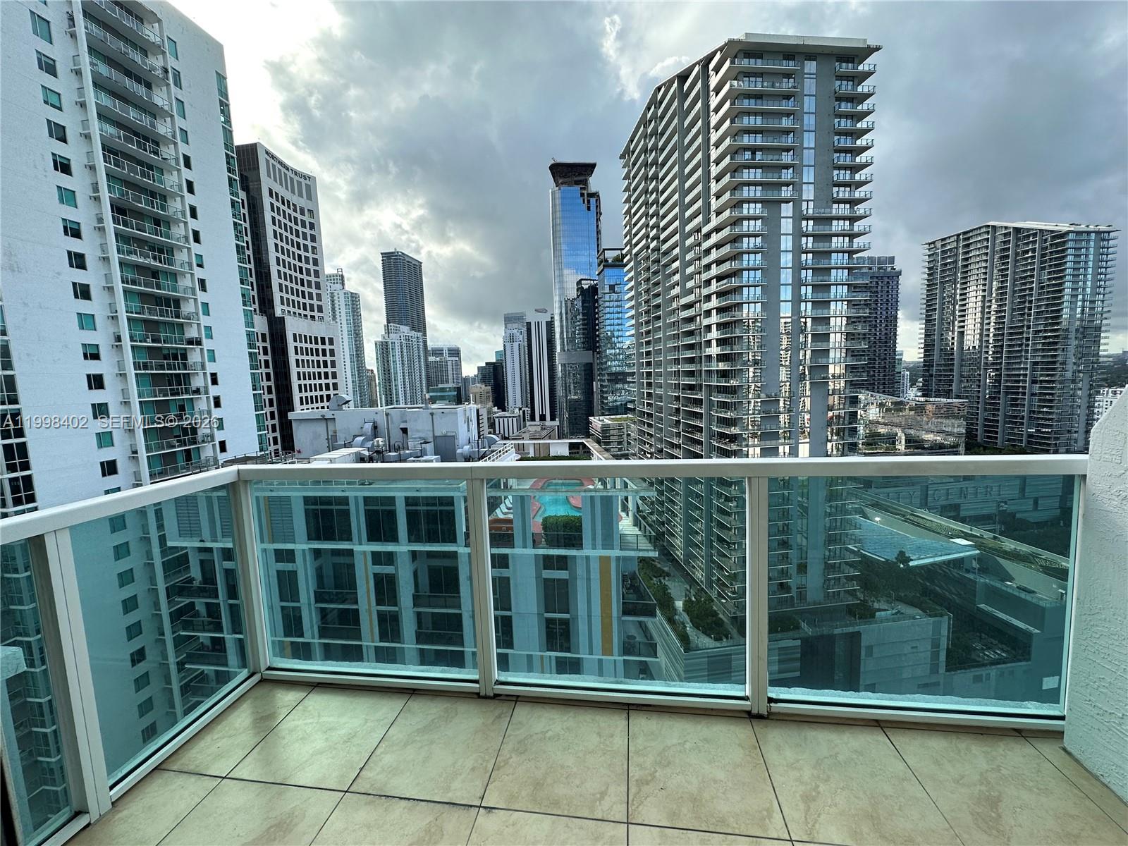 41 SE 5th St #1714, Miami FL 33131