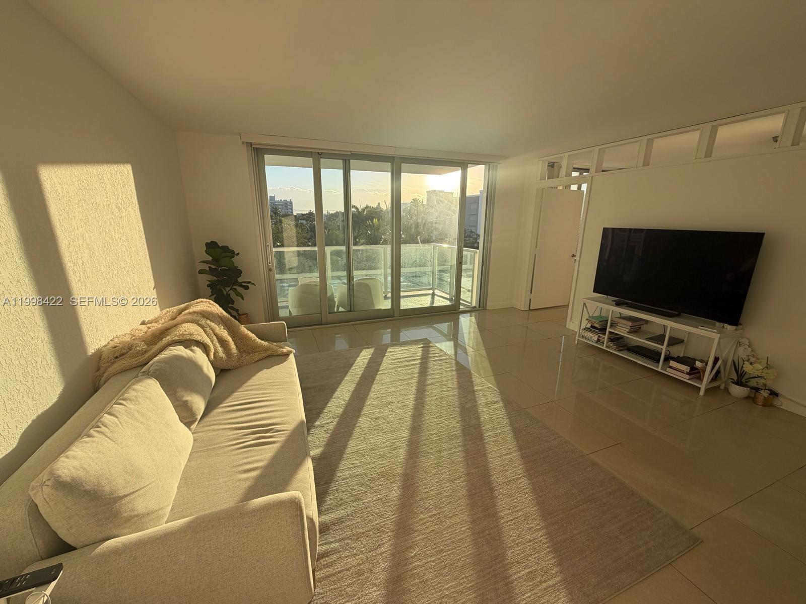 1000 West Ave #330, Miami Beach FL 33139