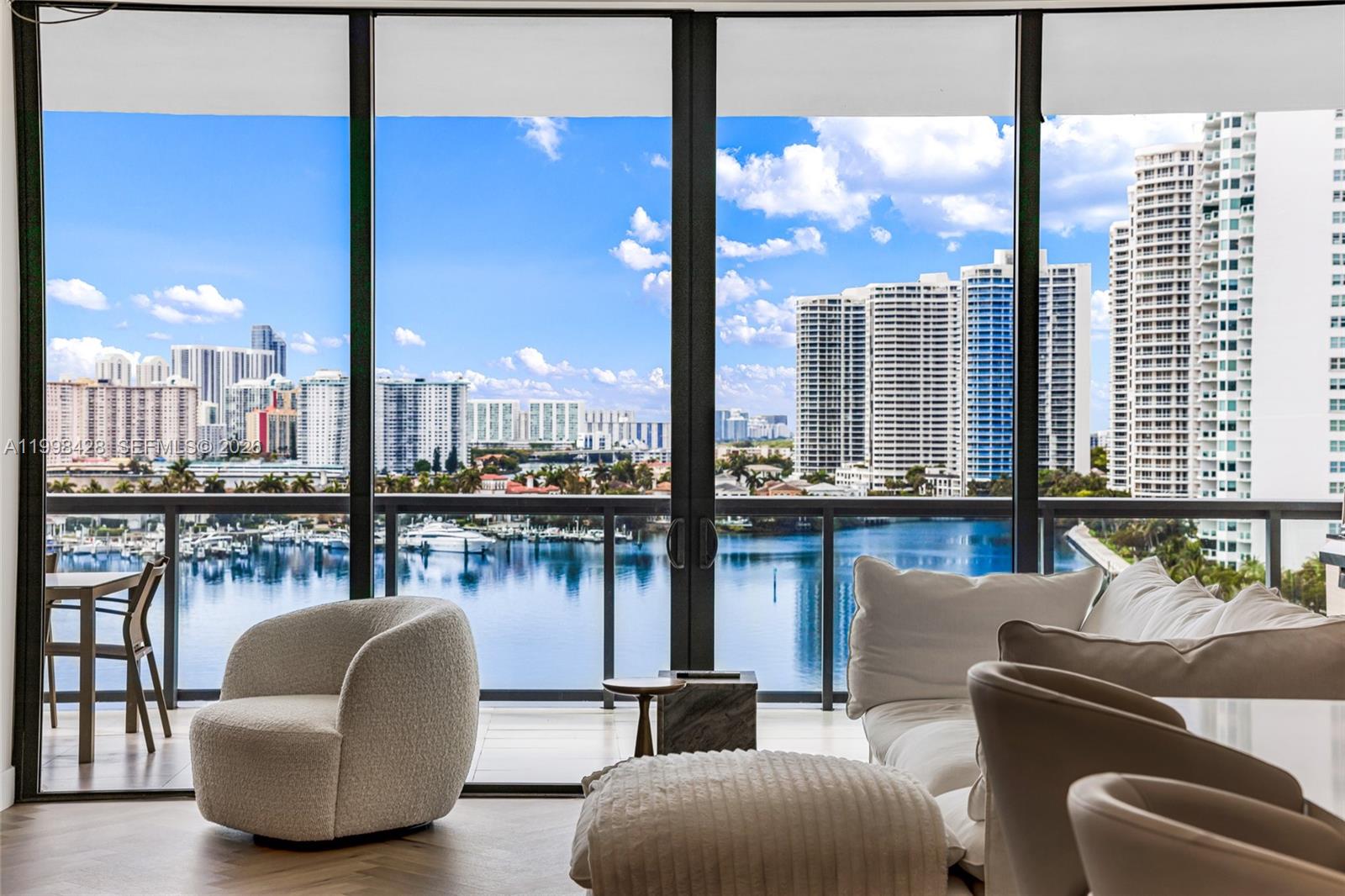 3300 NE 188th St #812, Aventura FL 33180