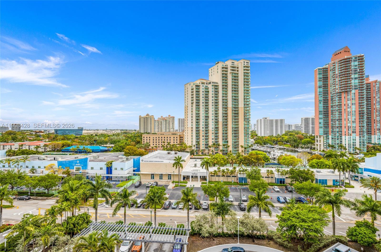 3300 NE 188th St #812, Aventura FL 33180