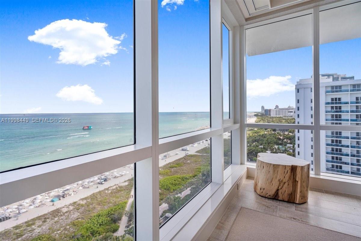 102 24th St #1520, Miami Beach FL 33139