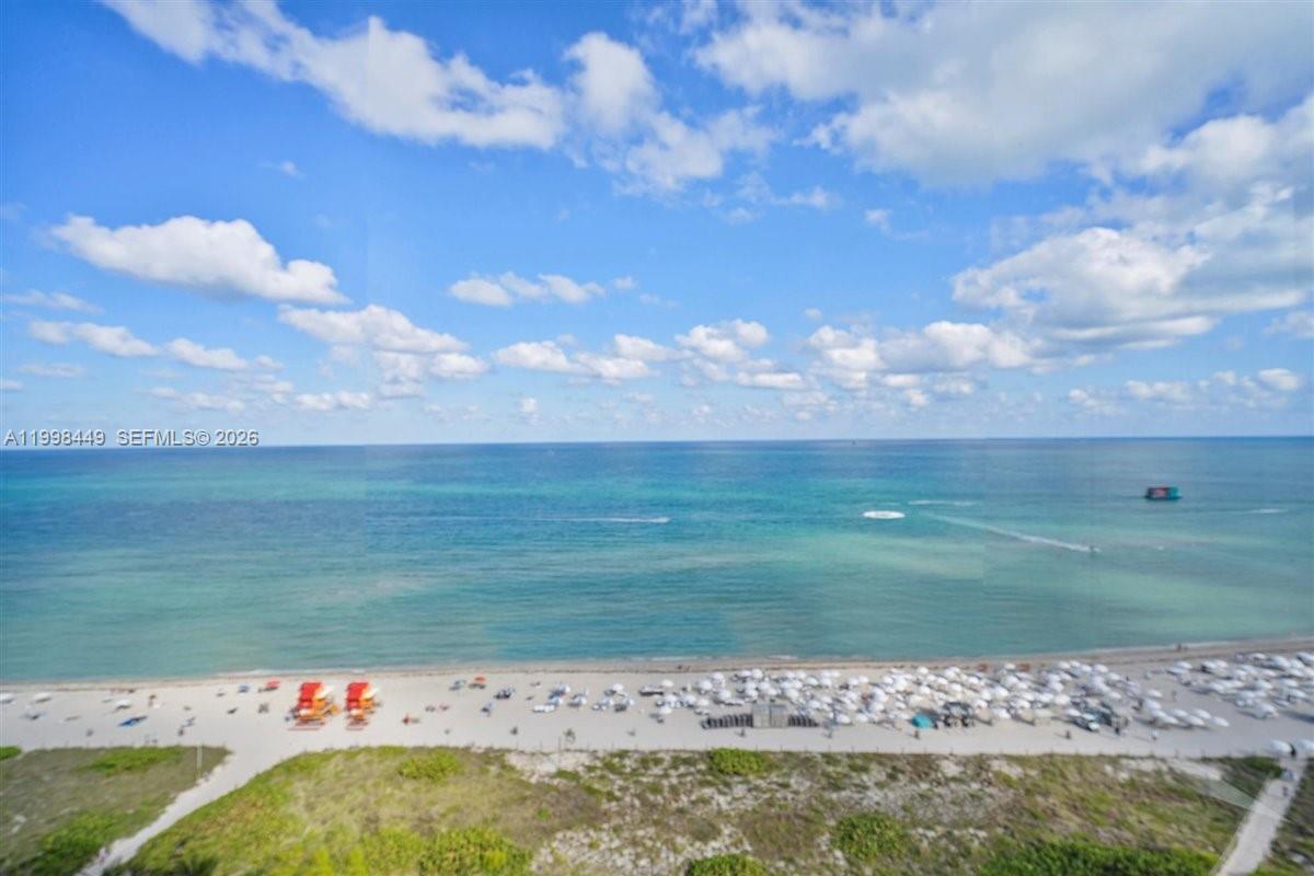 102 24th St #1520, Miami Beach FL 33139