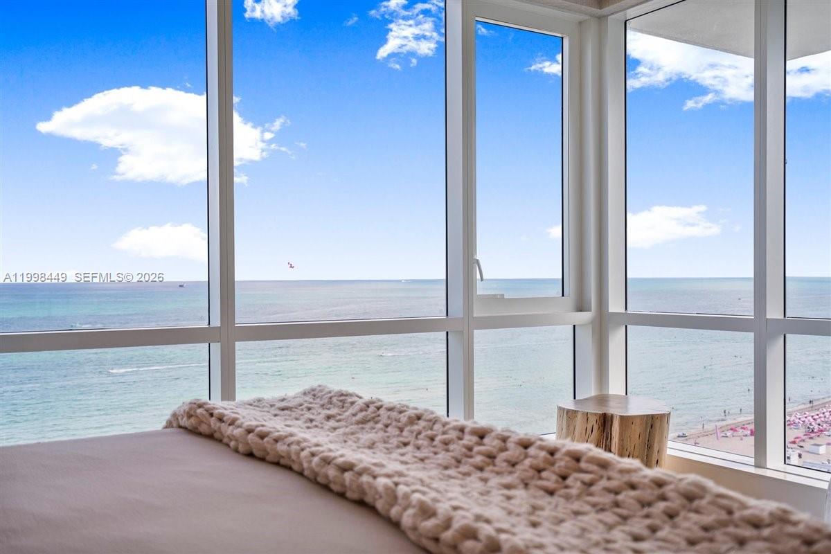 102 24th St #1520, Miami Beach FL 33139