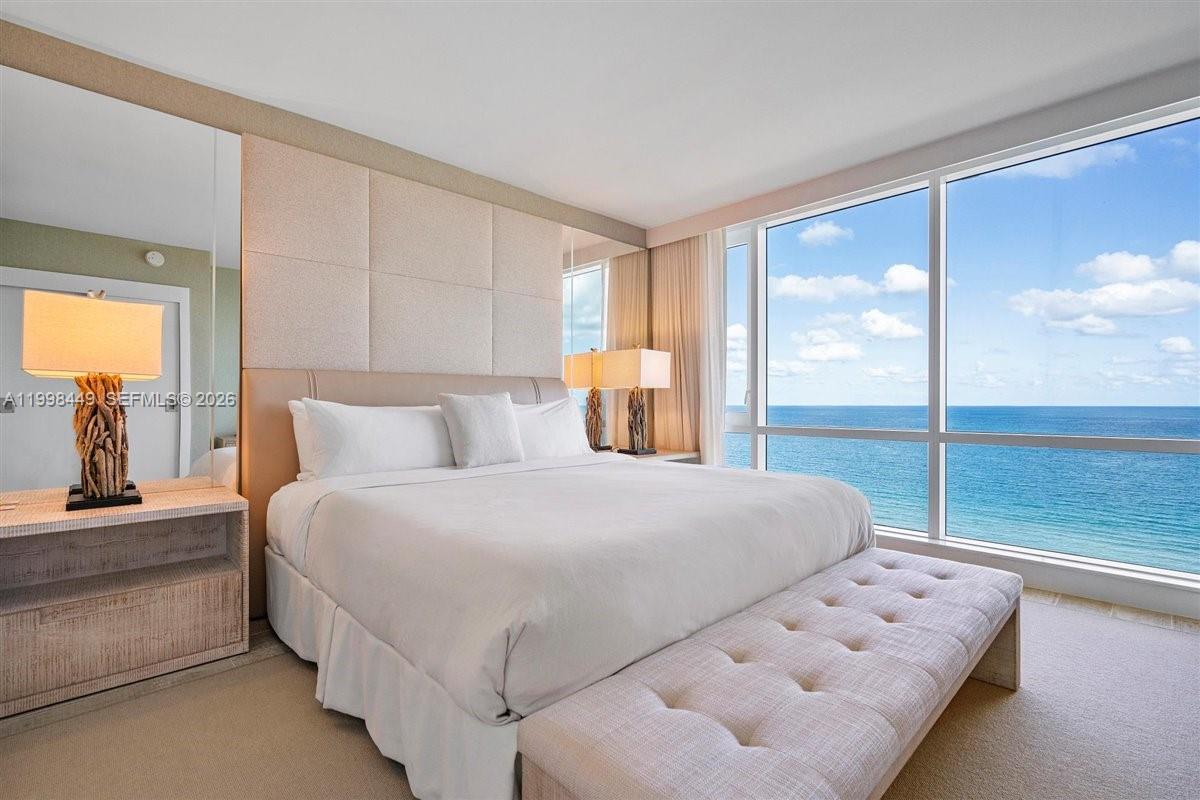 102 24th St #1520, Miami Beach FL 33139