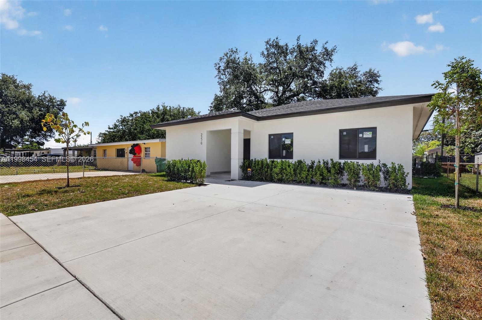 2270 Service Rd, Opa Locka FL 33054