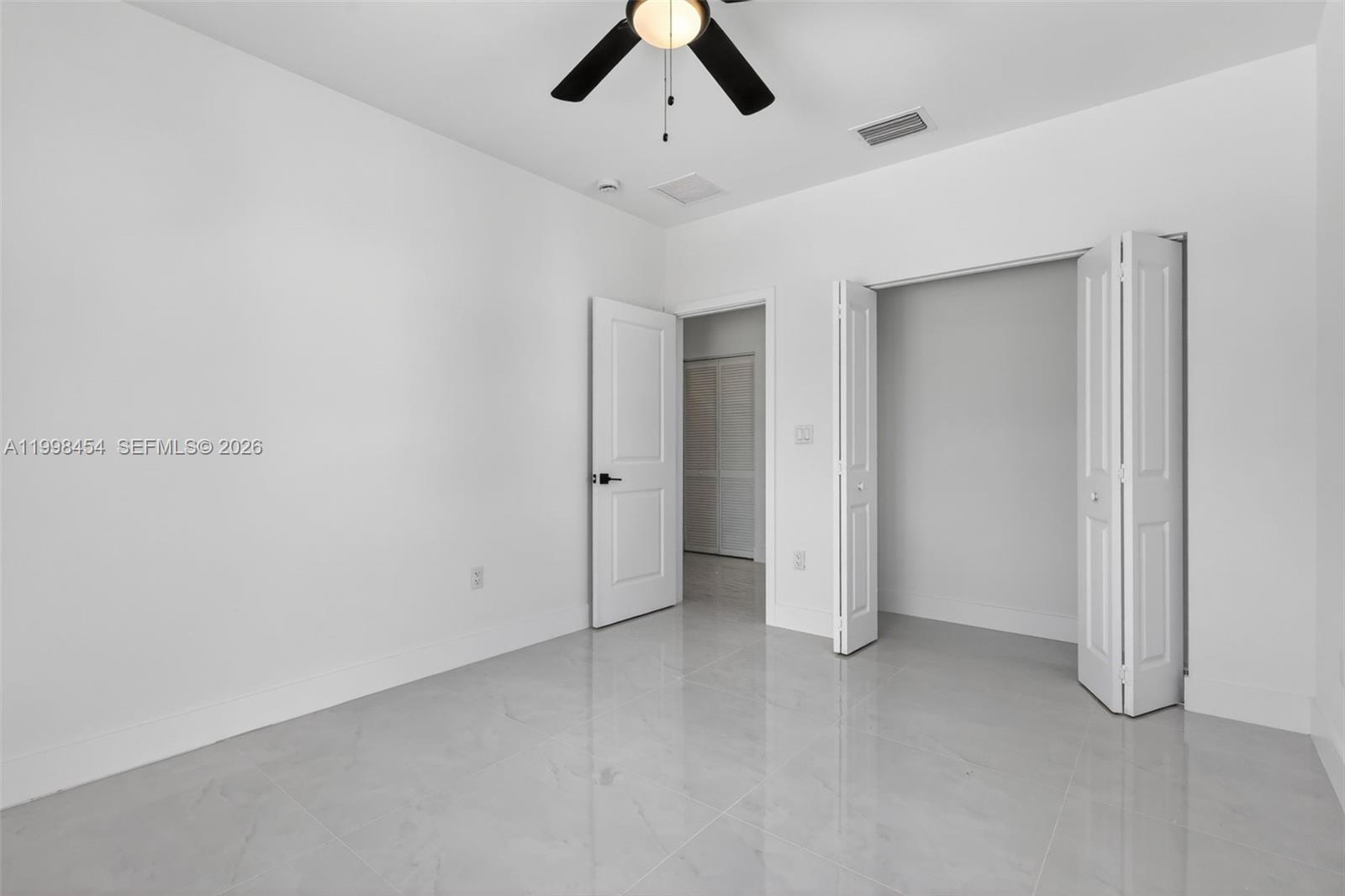 2270 Service Rd, Opa Locka FL 33054