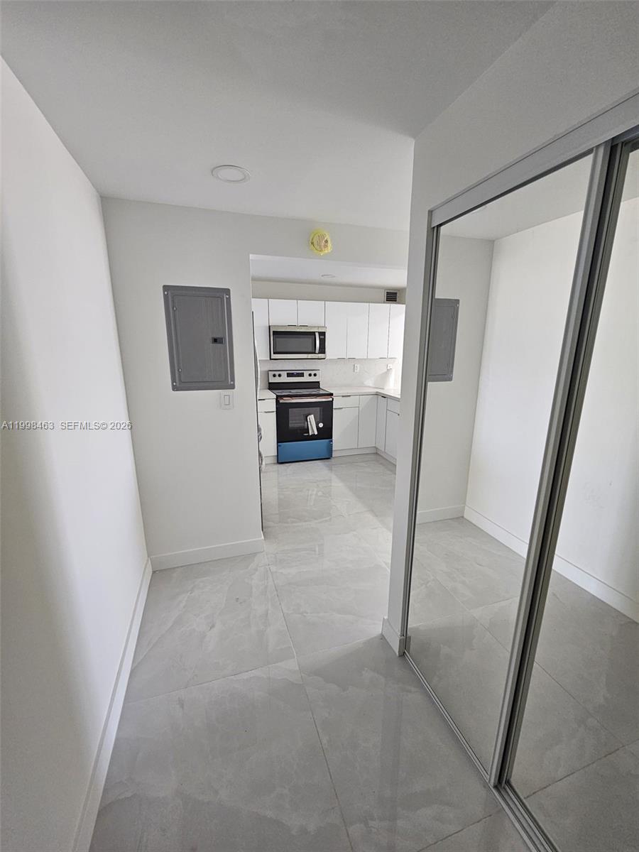 7125 Bay Dr #506, Miami Beach FL 33141