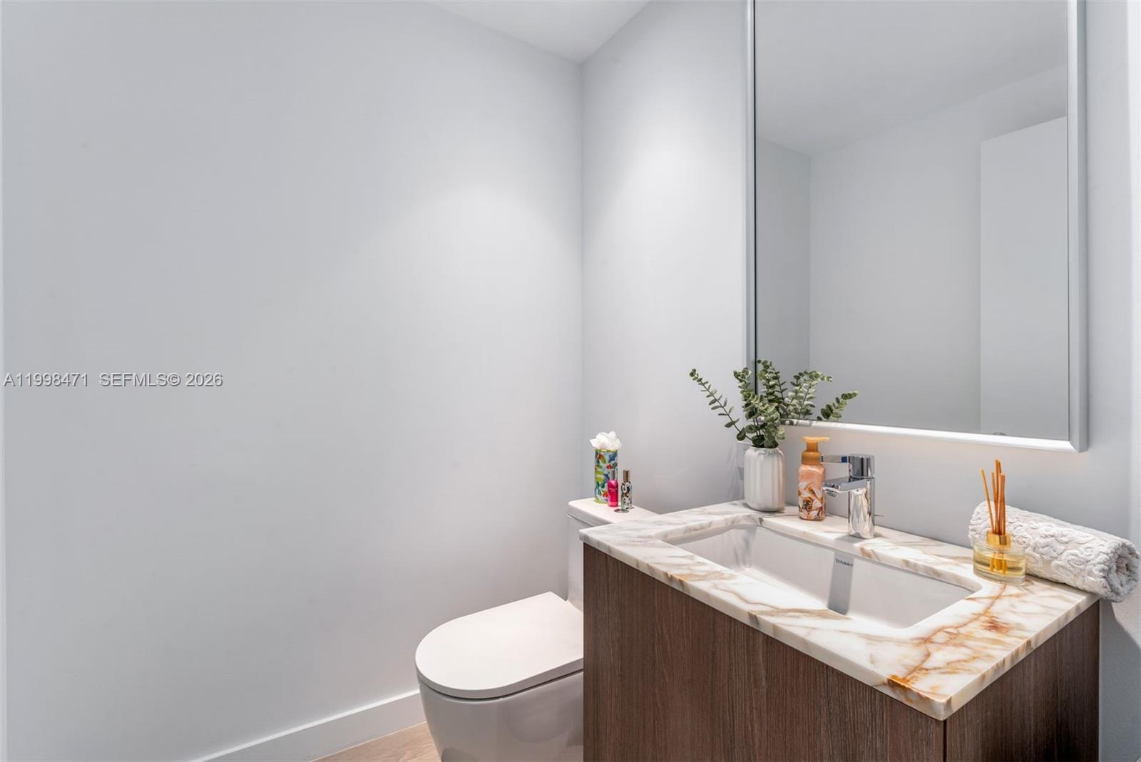 500 Alton Rd #1802, Miami Beach FL 33139