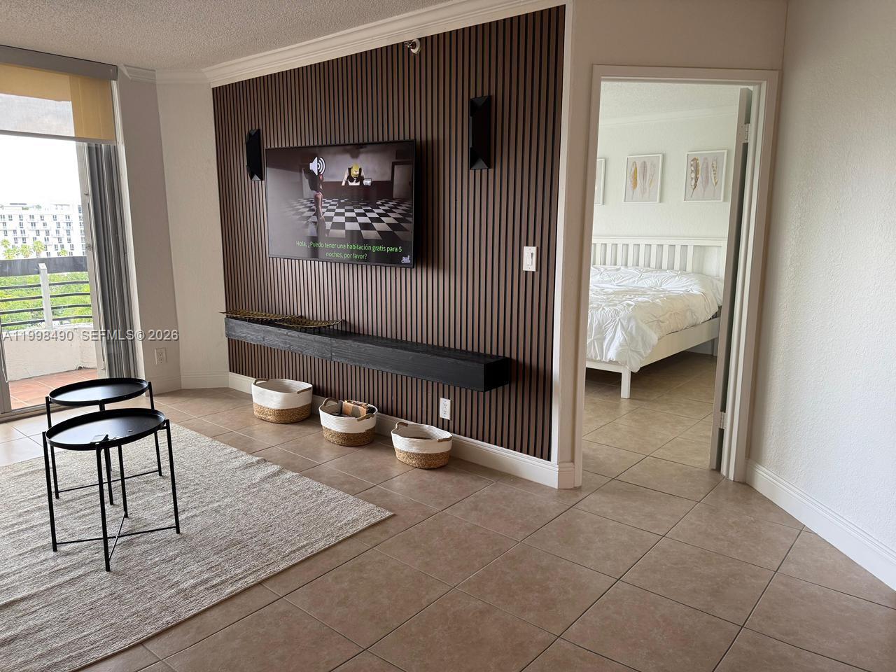 3600 Mystic Pointe Dr #910, Aventura FL 33180