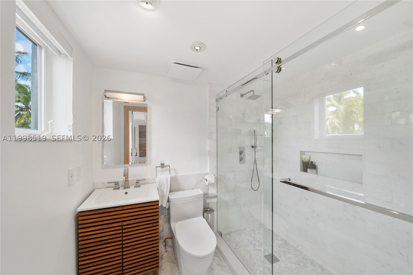 215 Palm Ave, Miami Beach FL 33139