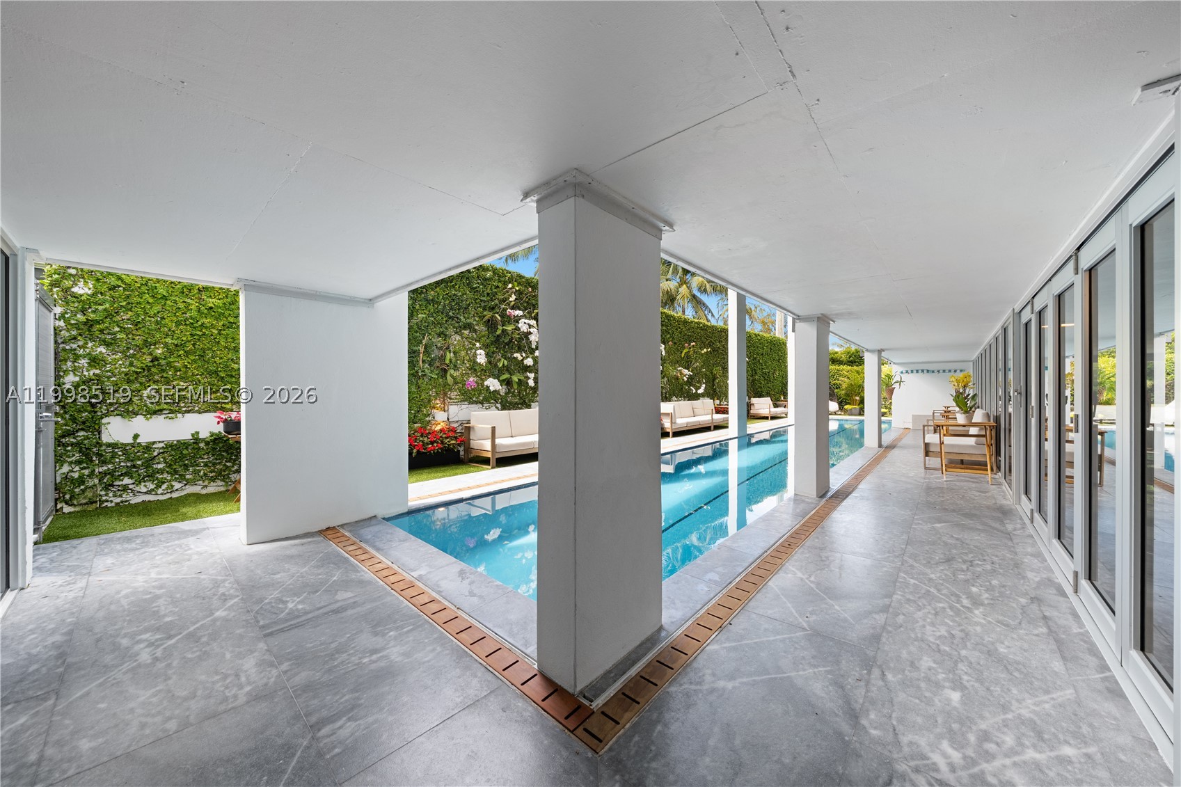 215 Palm Ave, Miami Beach FL 33139