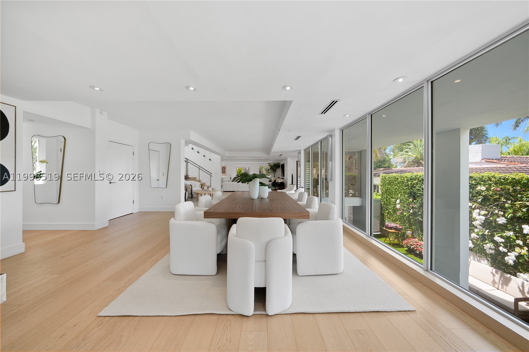 215 Palm Ave, Miami Beach FL 33139