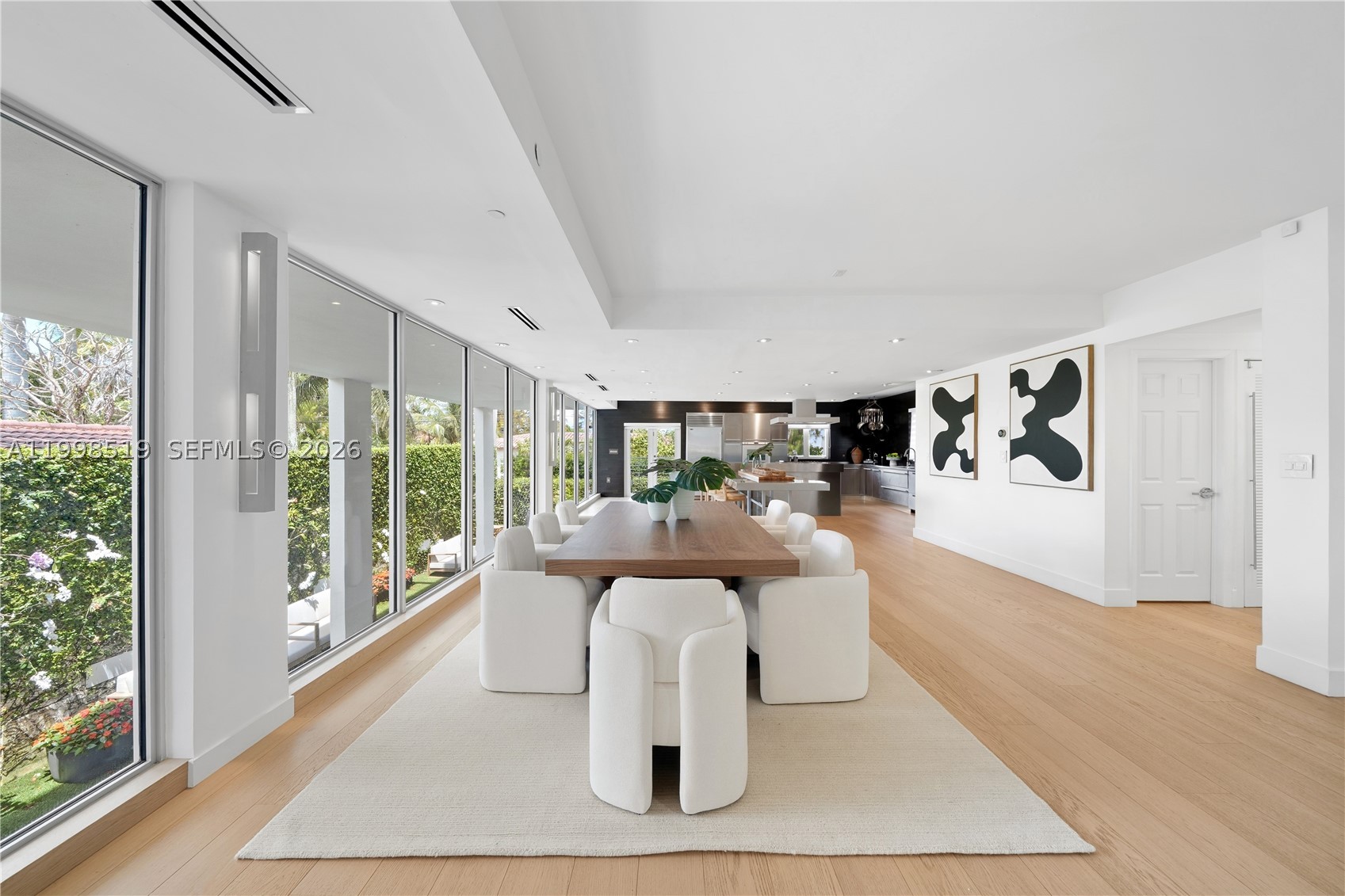 215 Palm Ave, Miami Beach FL 33139