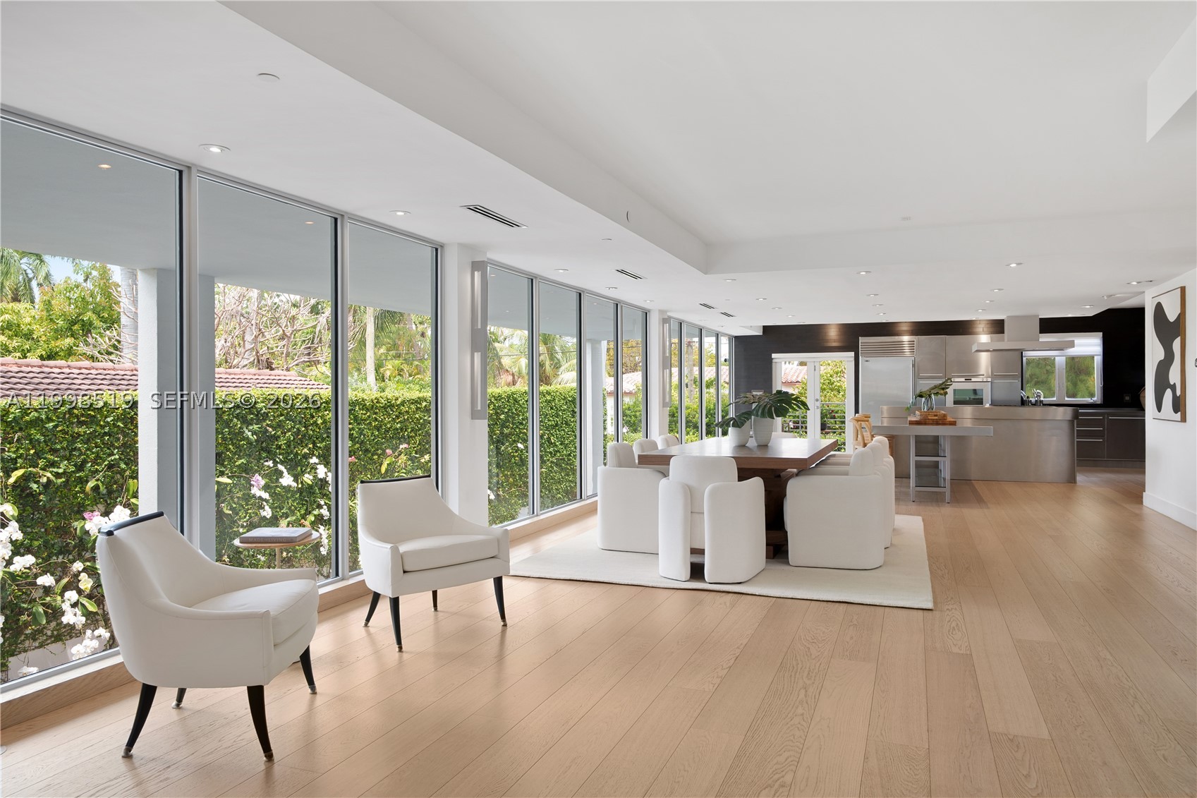 215 Palm Ave, Miami Beach FL 33139