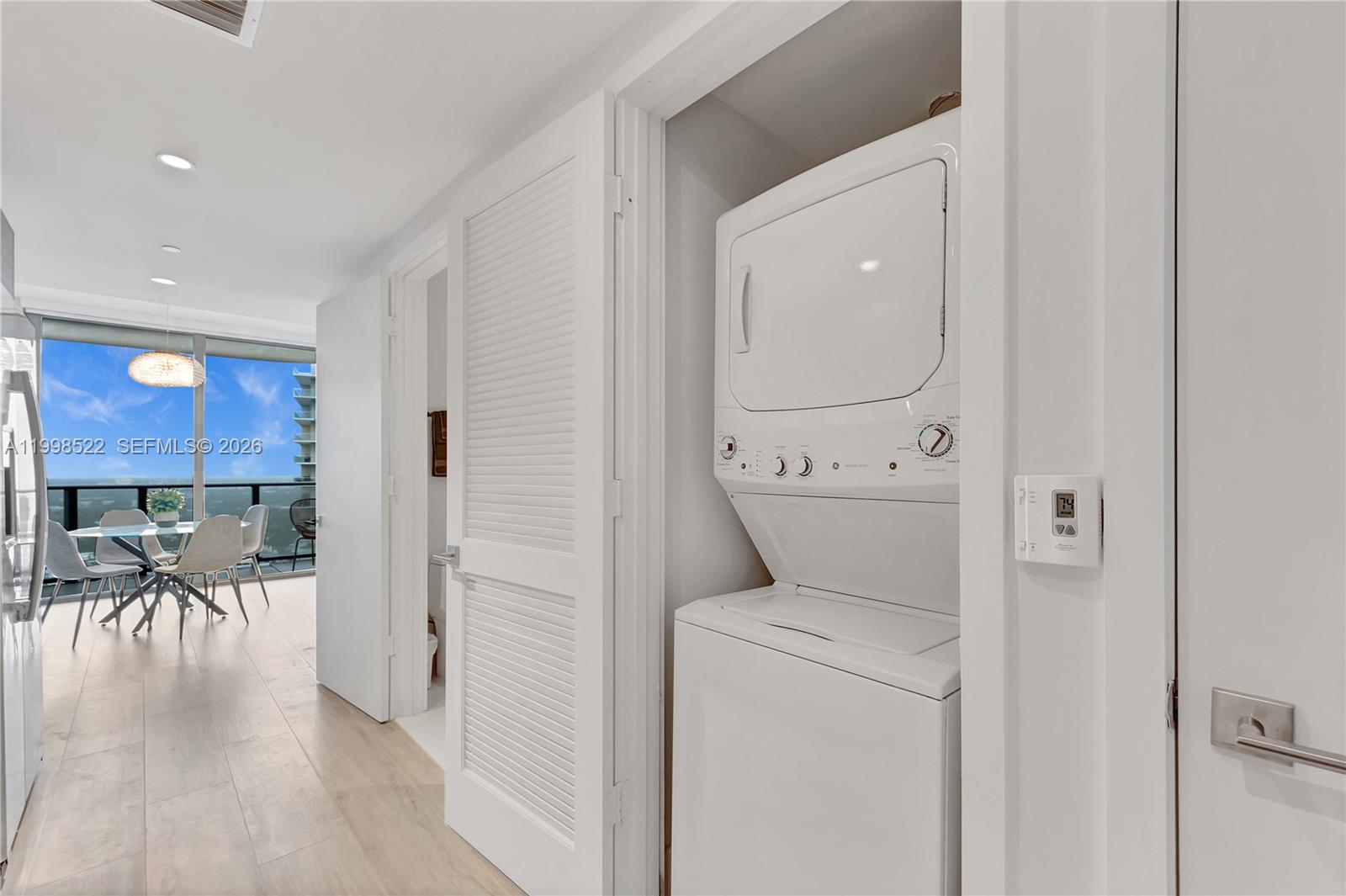 121 NE 34th St #2815, Miami FL 33137