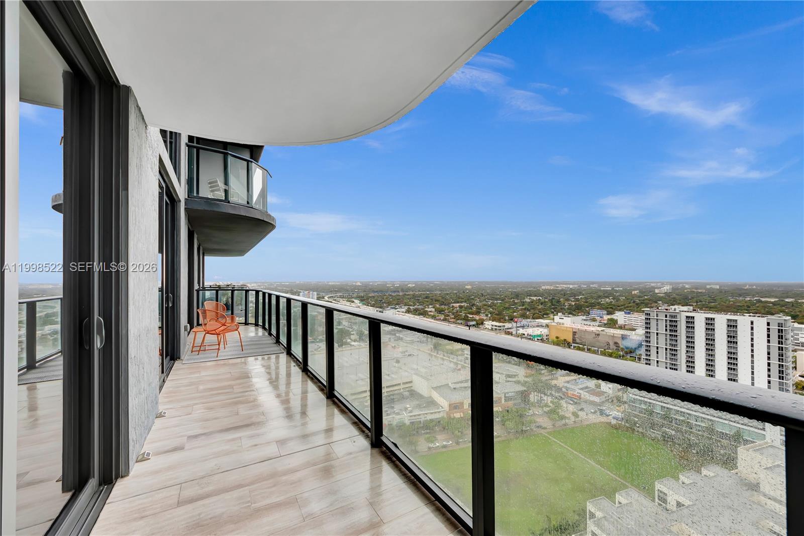 121 NE 34th St #2815, Miami FL 33137