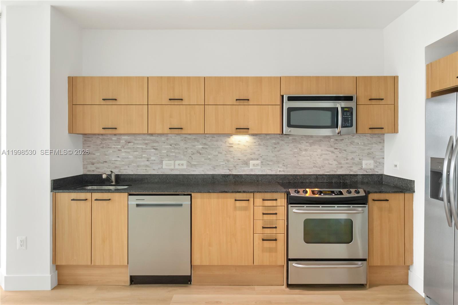 350 S Miami Ave #3413, Miami FL 33130