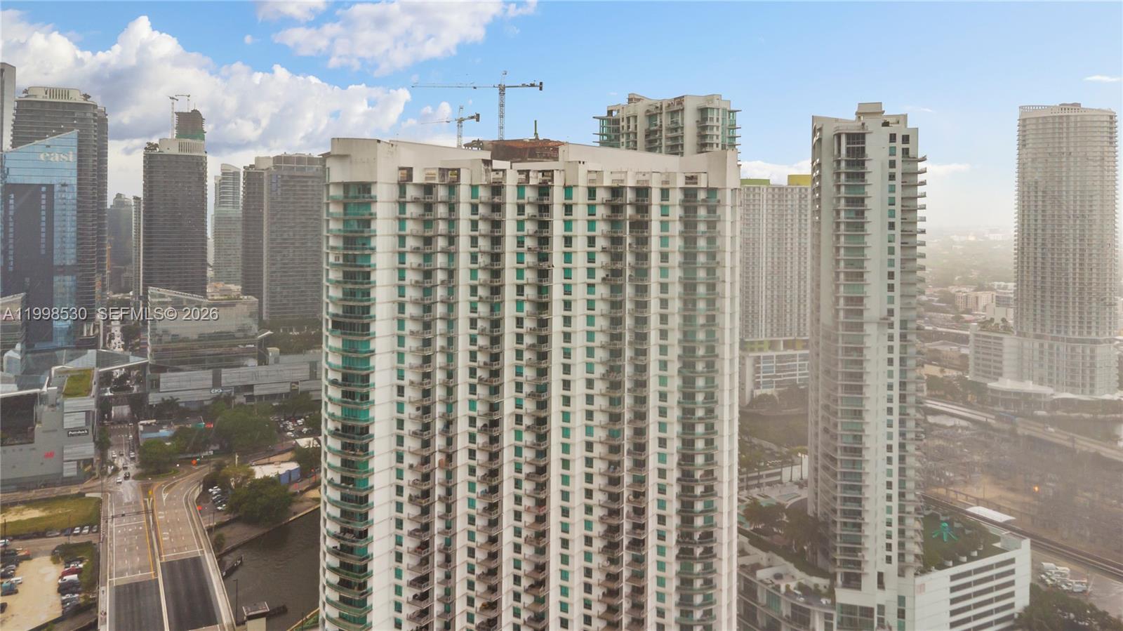 350 S Miami Ave #3413, Miami FL 33130
