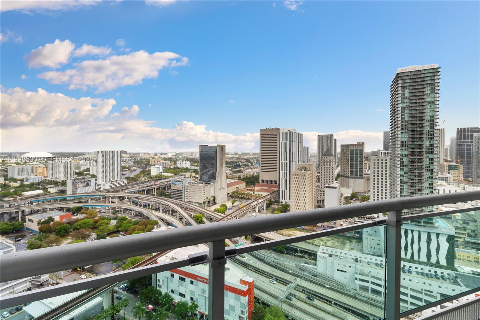 350 S Miami Ave #3413, Miami FL 33130