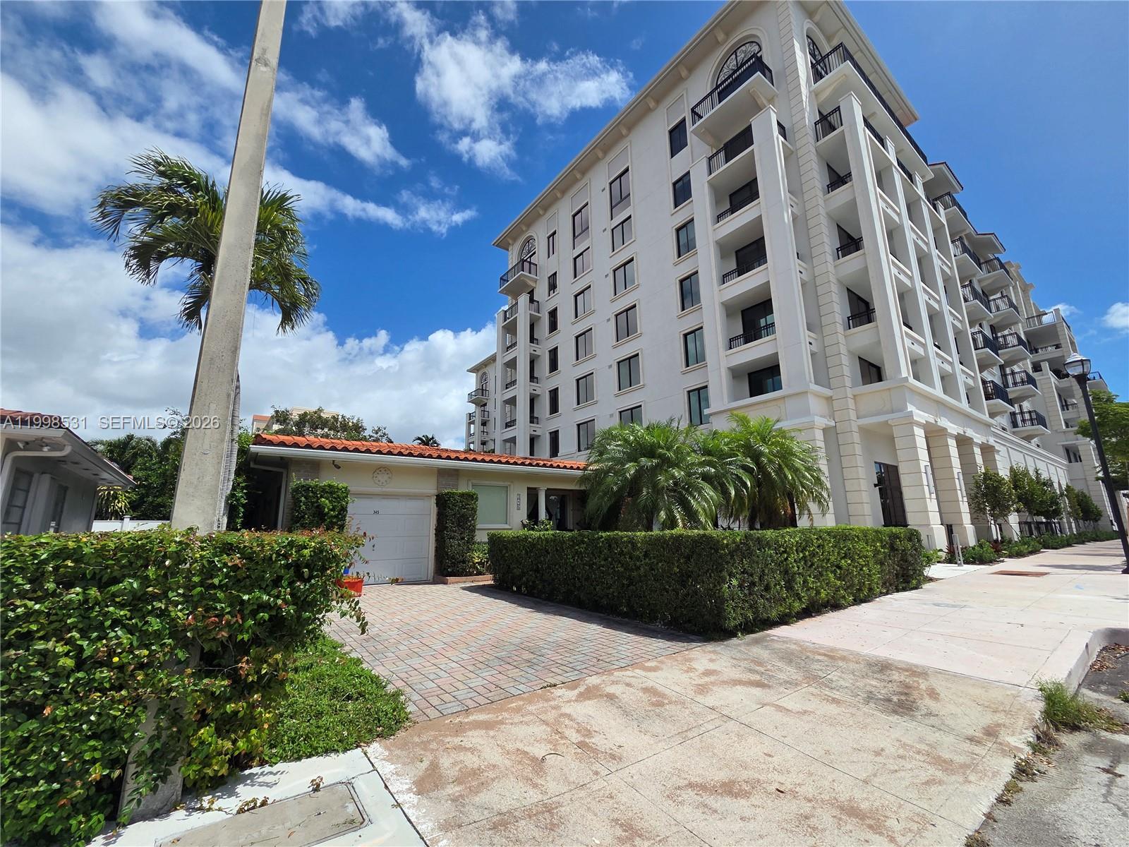 345 Malaga Ave, Coral Gables FL 33134