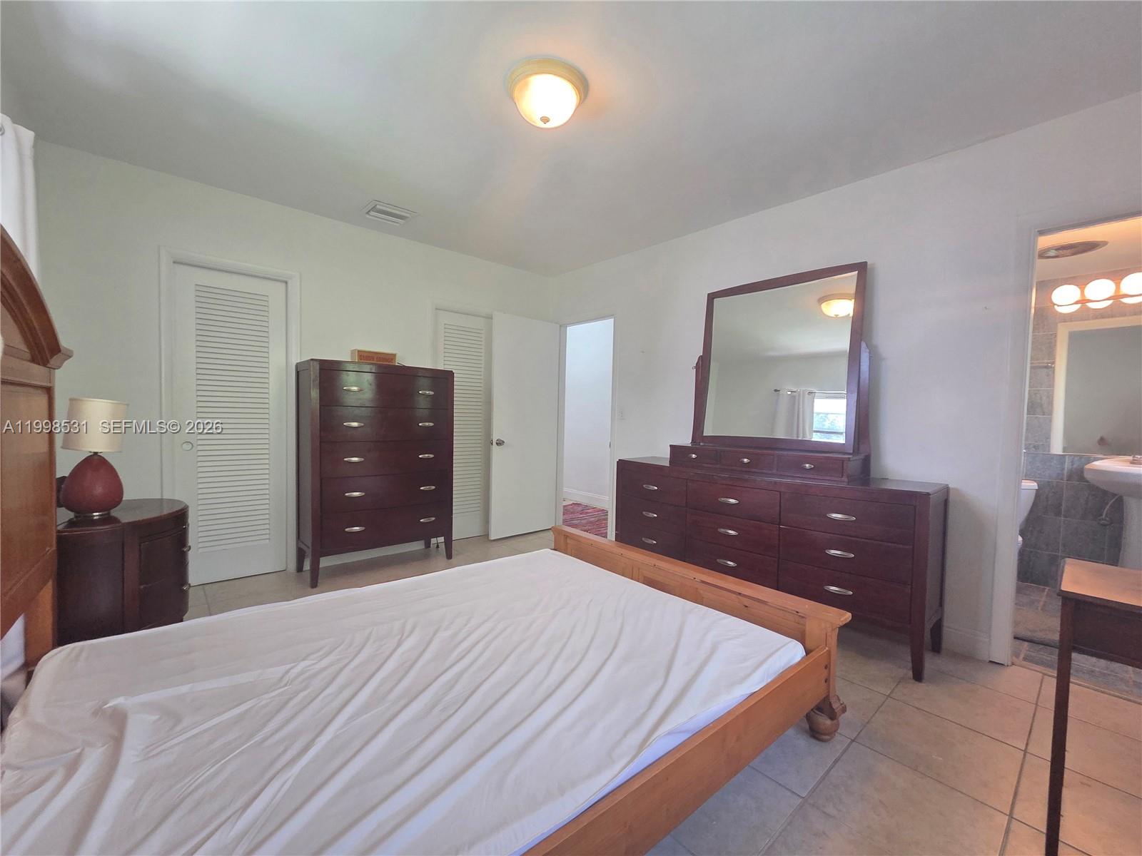 345 Malaga Ave, Coral Gables FL 33134
