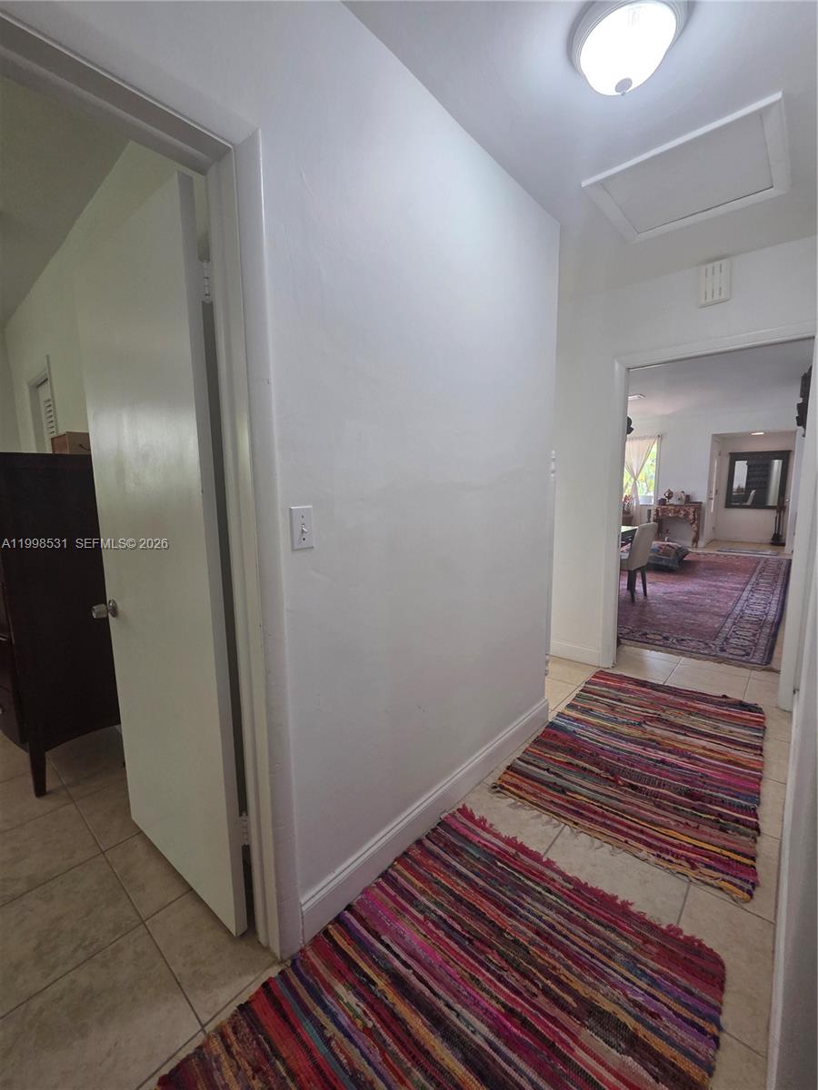 345 Malaga Ave, Coral Gables FL 33134