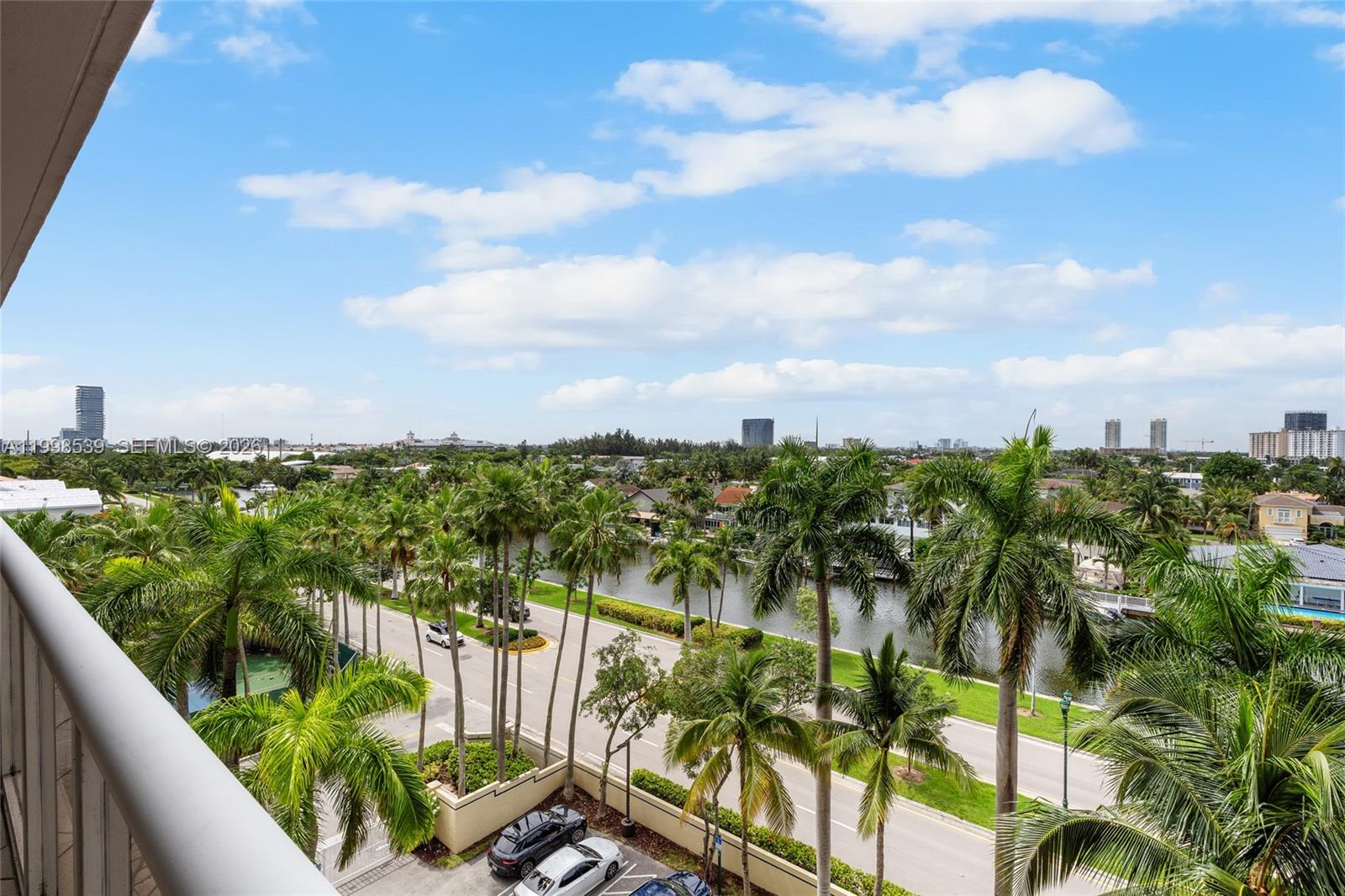 3598 Yacht Club Dr #601+DEN, Aventura FL 33180