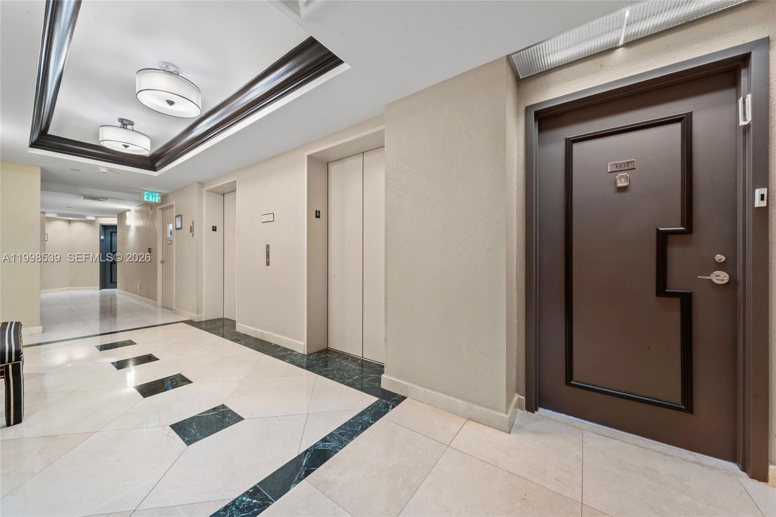 3598 Yacht Club Dr #601+DEN, Aventura FL 33180