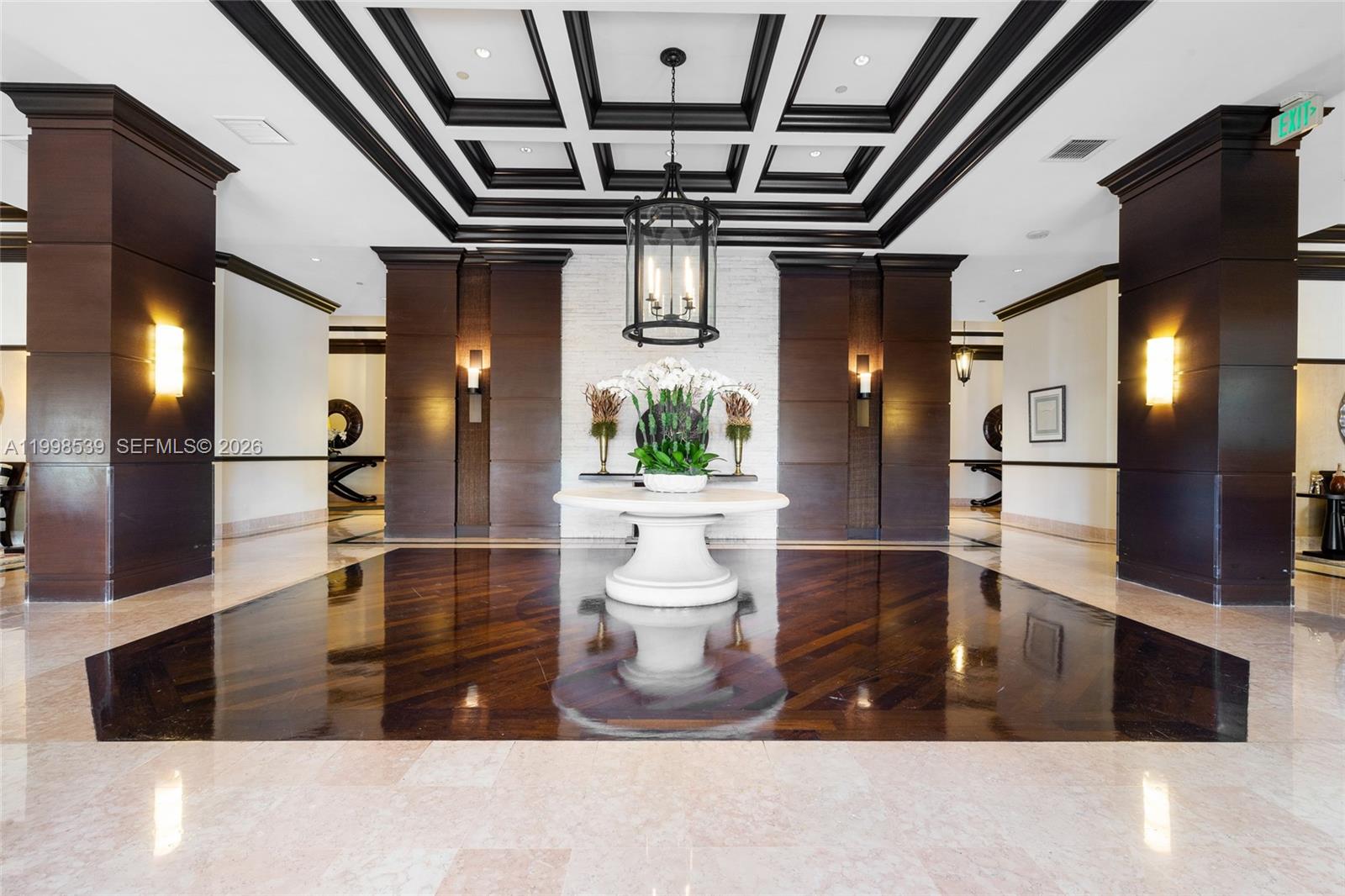 3598 Yacht Club Dr #601+DEN, Aventura FL 33180