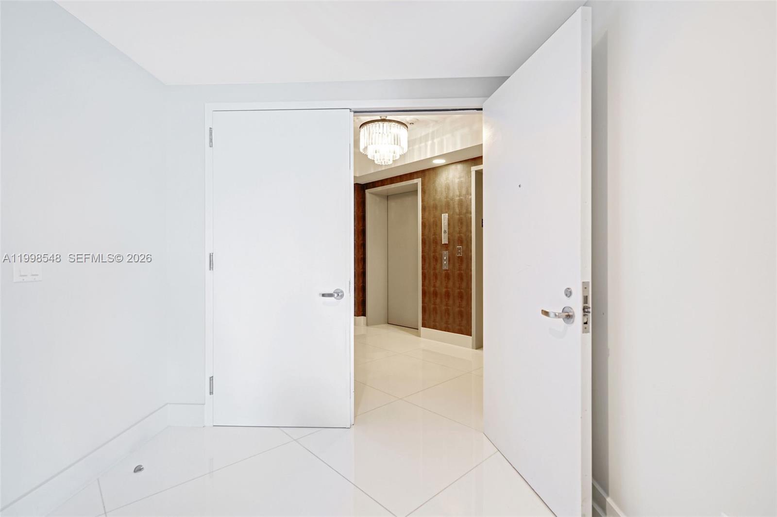 2711 S Ocean Dr #2803, Hollywood FL 33019