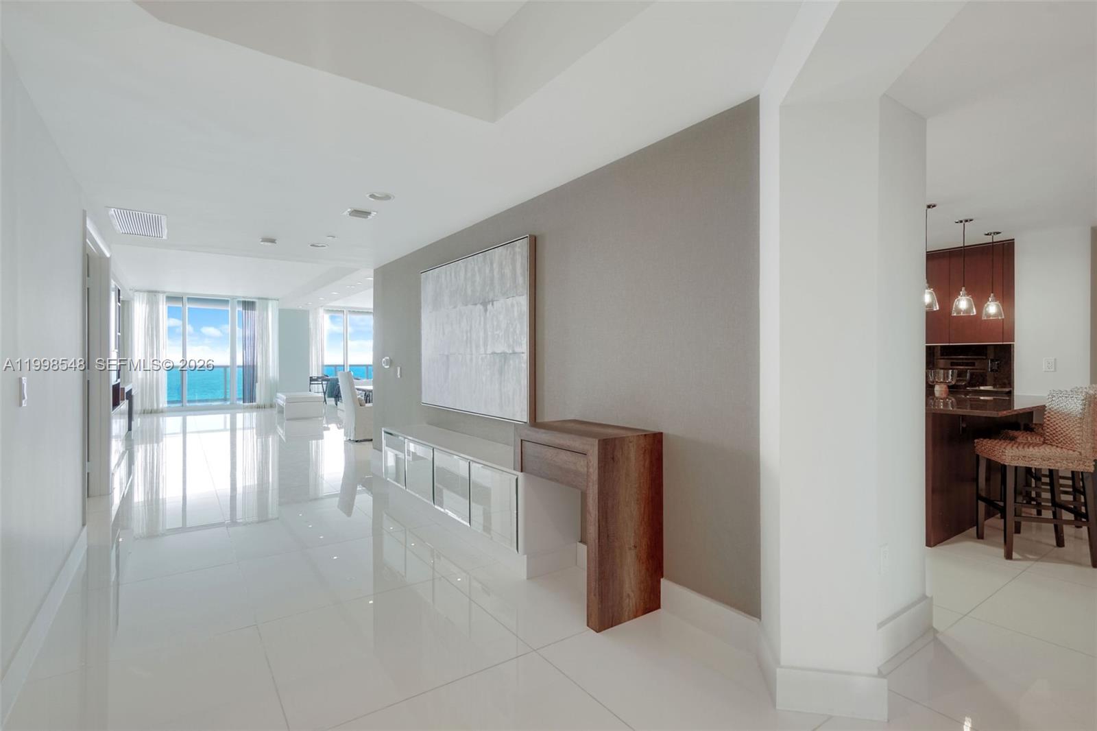 2711 S Ocean Dr #2803, Hollywood FL 33019