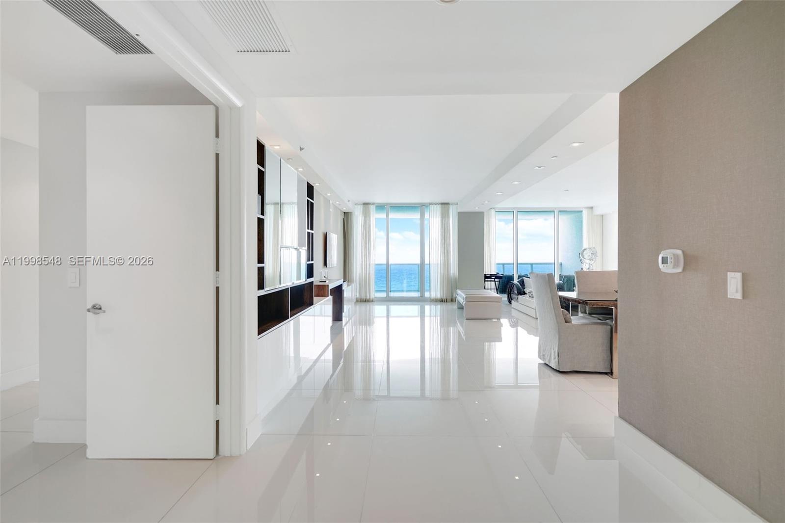 2711 S Ocean Dr #2803, Hollywood FL 33019