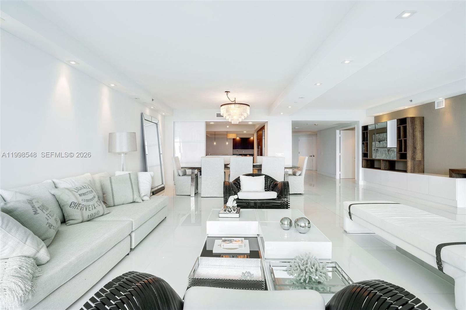 2711 S Ocean Dr #2803, Hollywood FL 33019