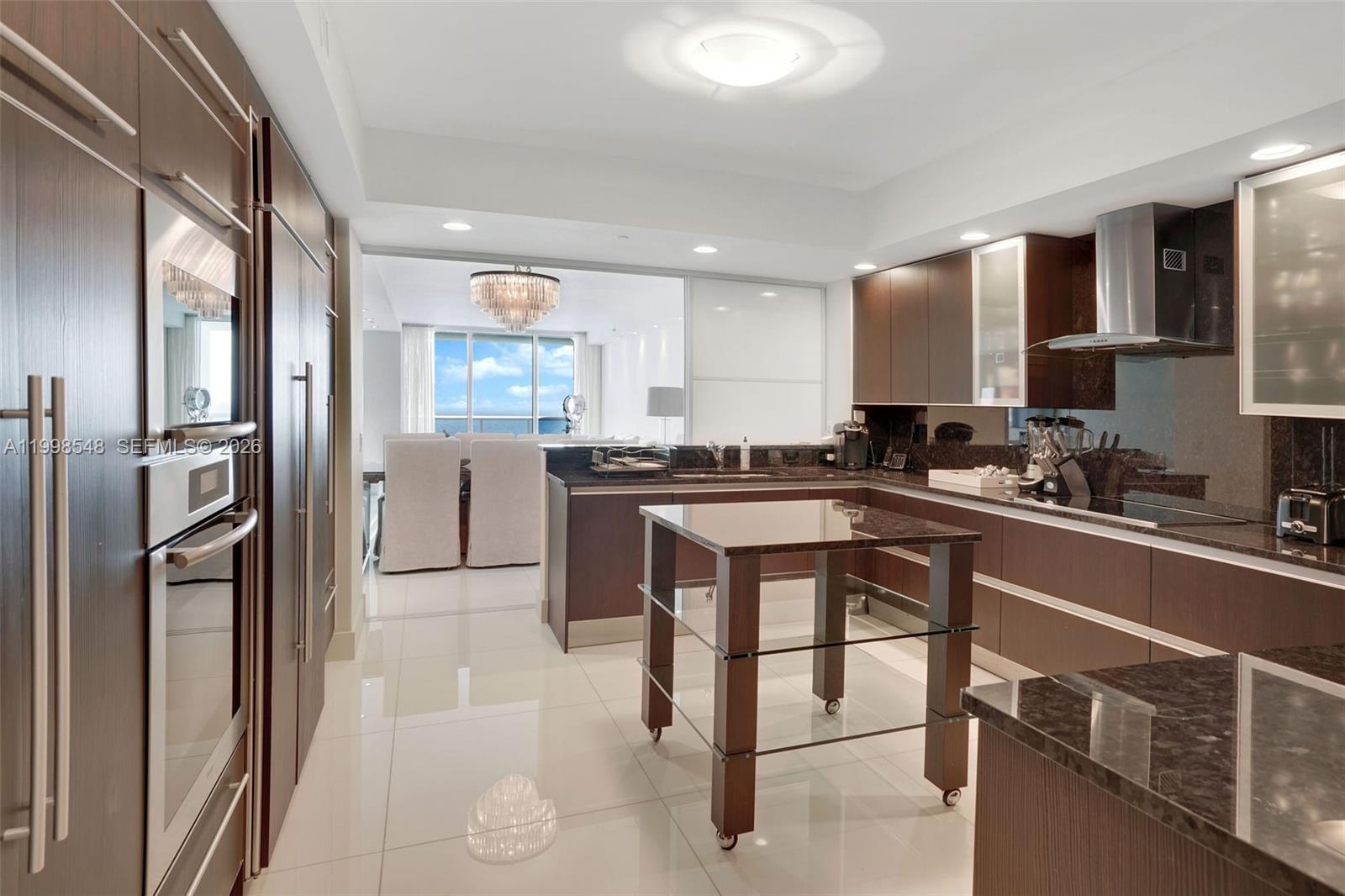 2711 S Ocean Dr #2803, Hollywood FL 33019