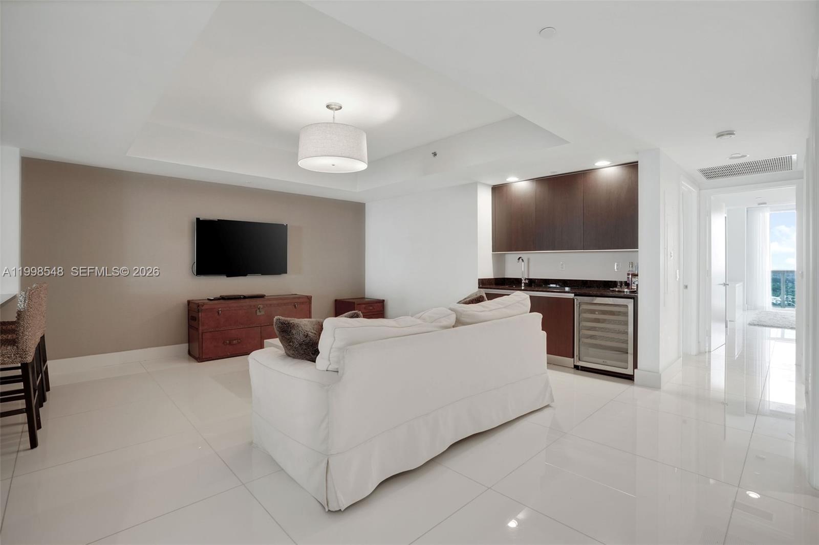 2711 S Ocean Dr #2803, Hollywood FL 33019