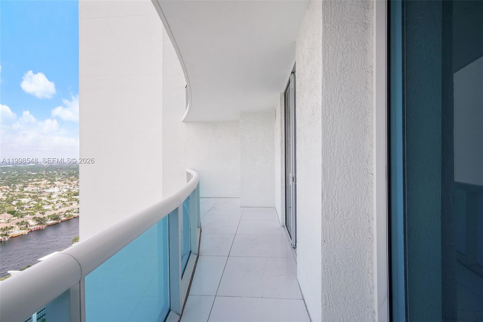 2711 S Ocean Dr #2803, Hollywood FL 33019