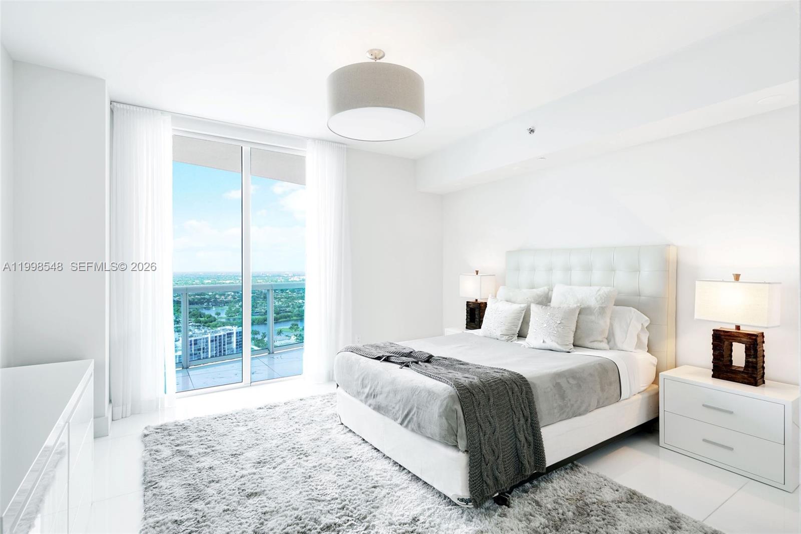 2711 S Ocean Dr #2803, Hollywood FL 33019