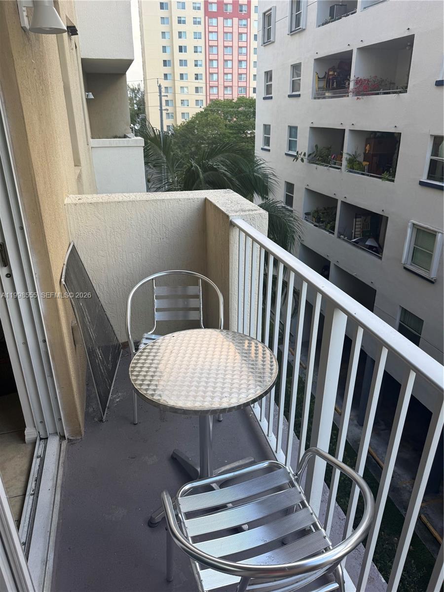 119 SW 6th Ave #405, Miami FL 33130