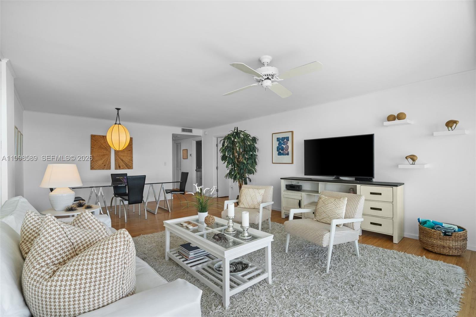 177 Ocean Lane Dr #703, Key Biscayne FL 33149
