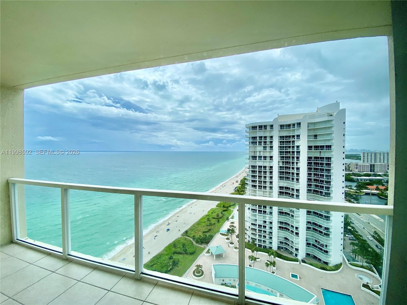 16699 Collins Ave #2510, Sunny Isles Beach FL 33160