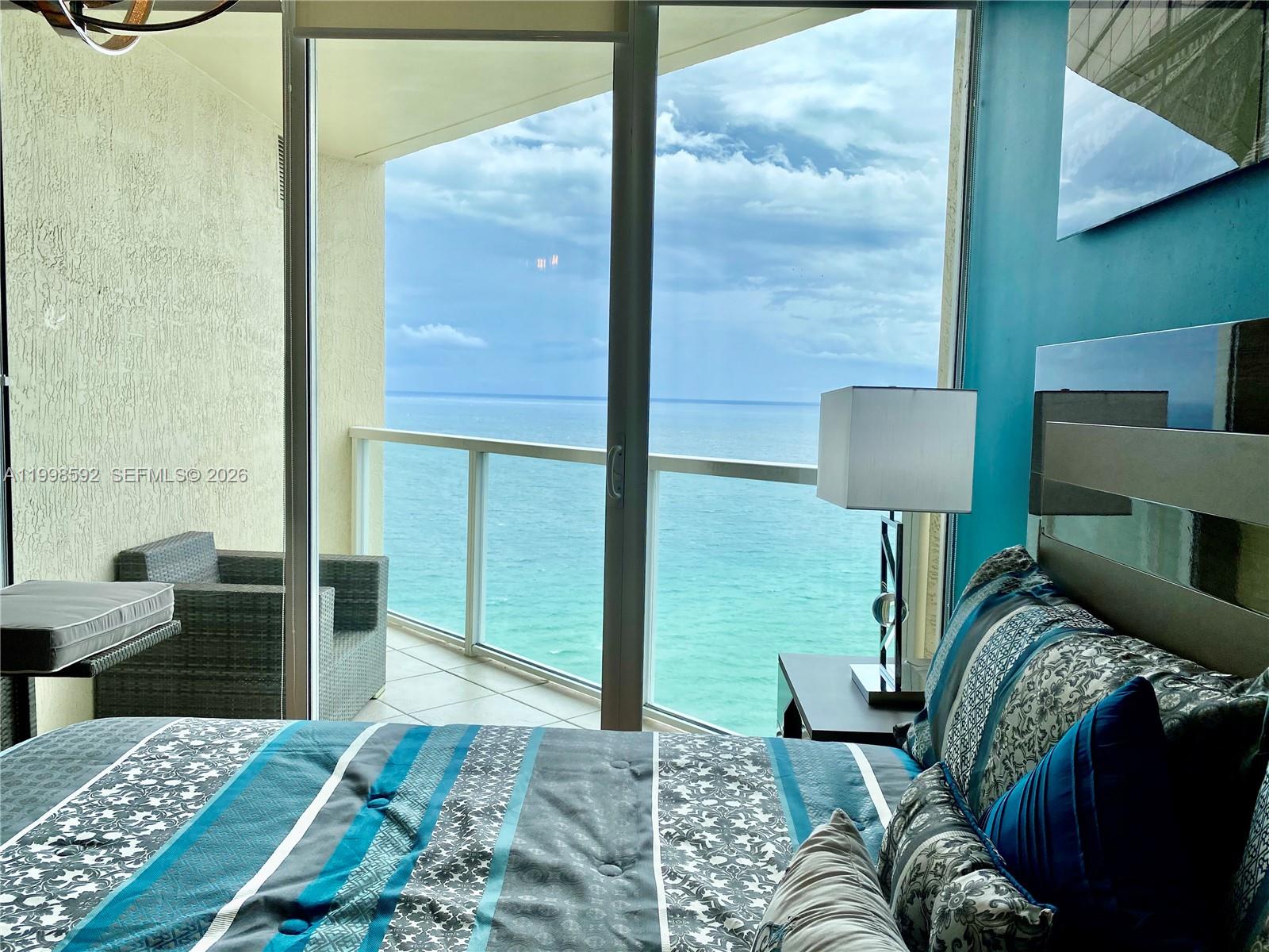 16699 Collins Ave #2510, Sunny Isles Beach FL 33160