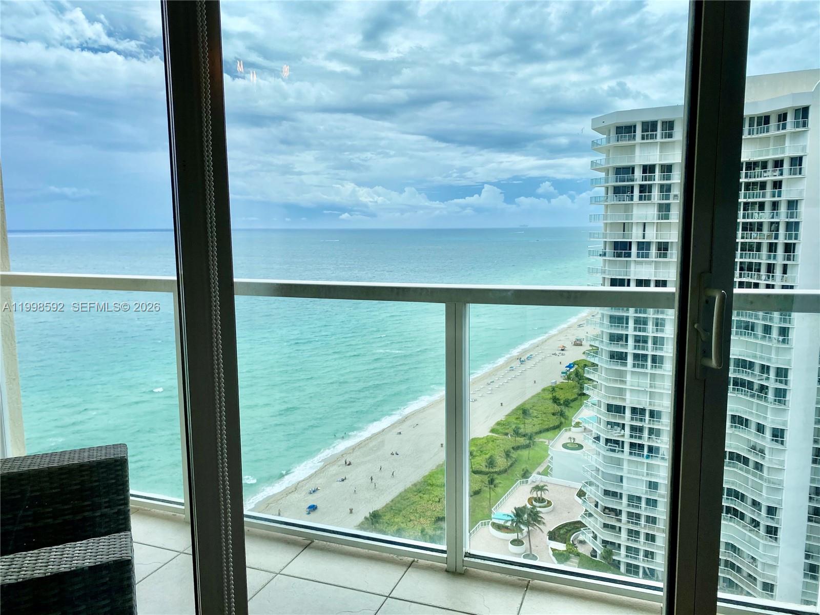 16699 Collins Ave #2510, Sunny Isles Beach FL 33160