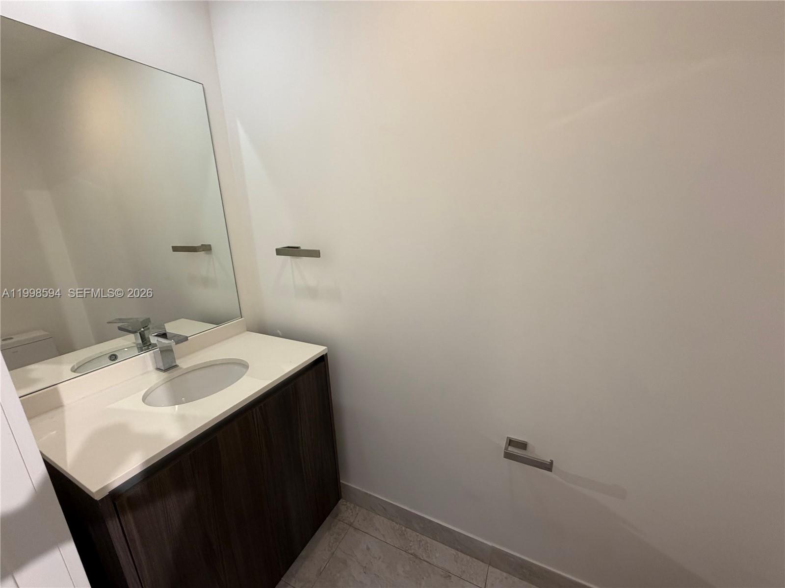 488 NE 18th St #4005, Miami FL 33132