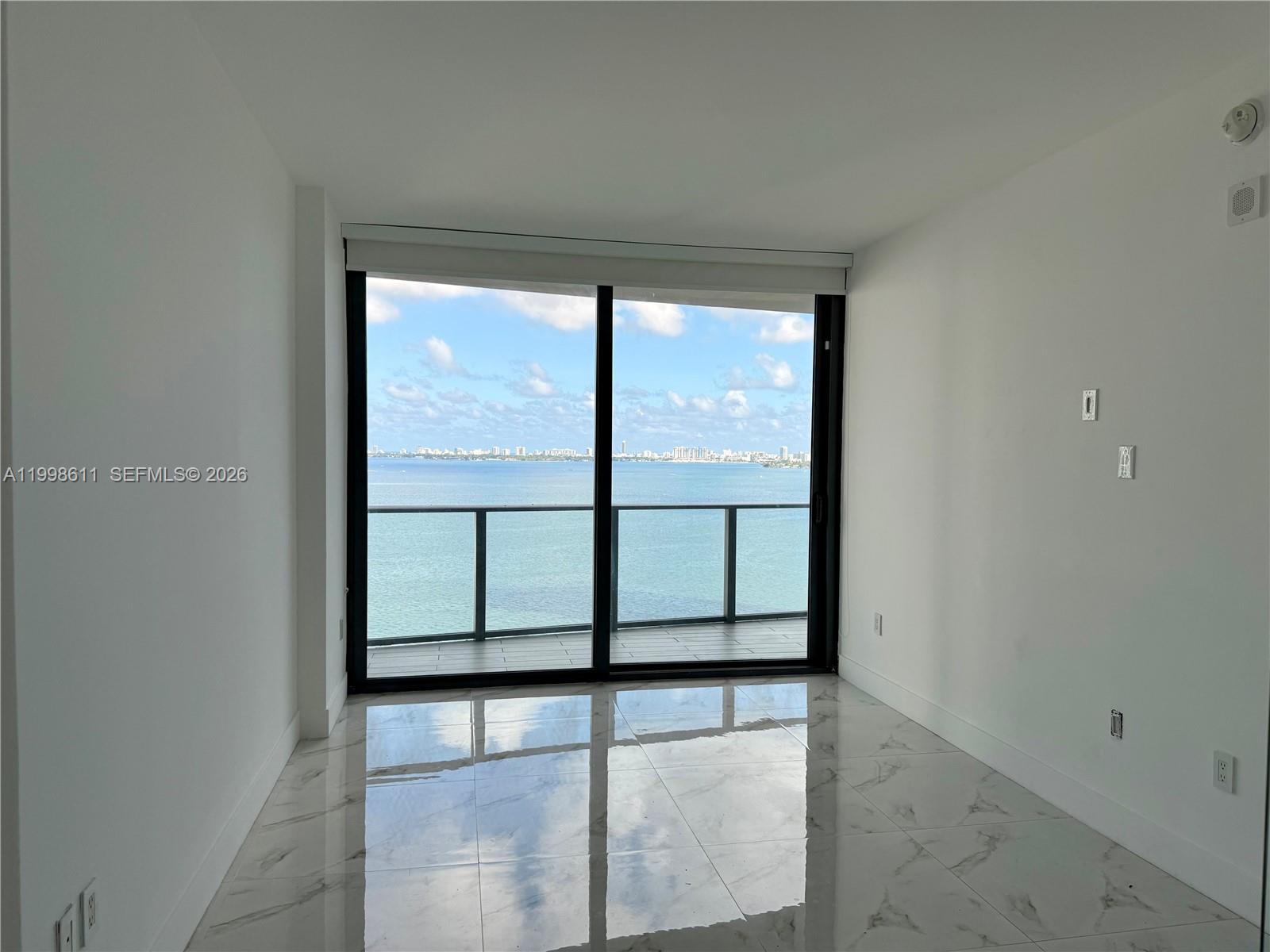 460 NE 28th St #1603, Miami FL 33137