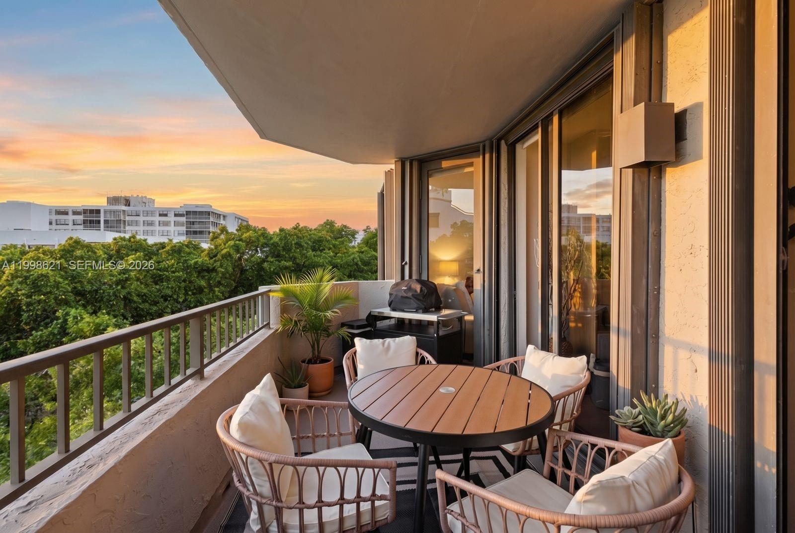 141 CRANDON BLVD #446, Key Biscayne FL 33149