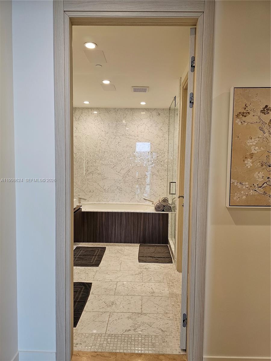 1000 Brickell Plz #PH5503, Miami FL 33131